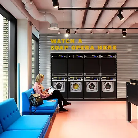 Szálloda The Social Hub Maastricht