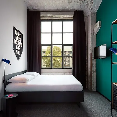 The Social Hub Hotel