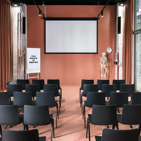 The Social Hub Μάαστριχτ