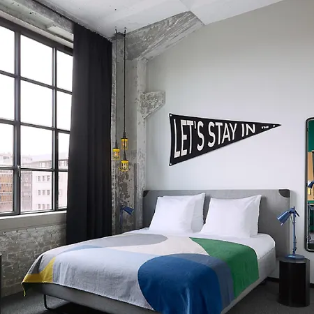 Hotel The Social Hub 4*