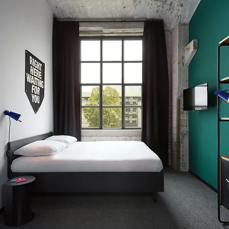 The Social Hub Hotel