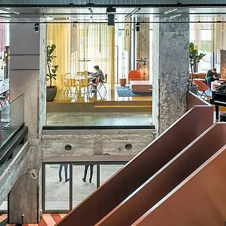 The Social Hub Hotel
