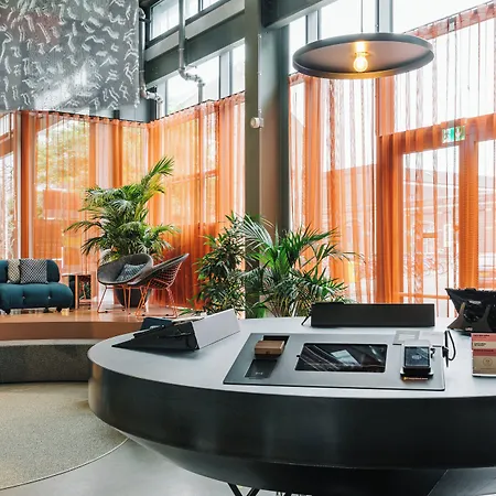 The Social Hub Hotel 4*