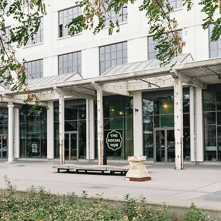Hotel The Social Hub 4*