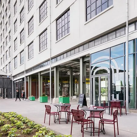 The Social Hub Hotel