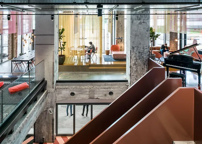 The Social Hub Hotel