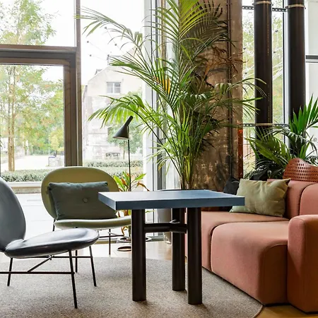 The Social Hub Hotel